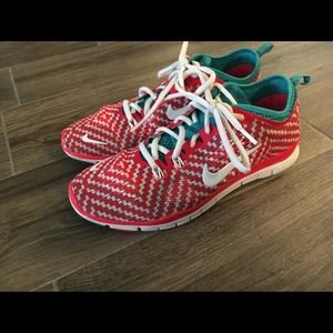 LAST DAY!  Nike Free